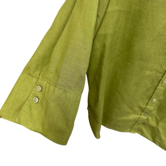 Chico’s 100% linen green button down blouse with mother of pearl buttons Size 18 - Picture 3 of 10